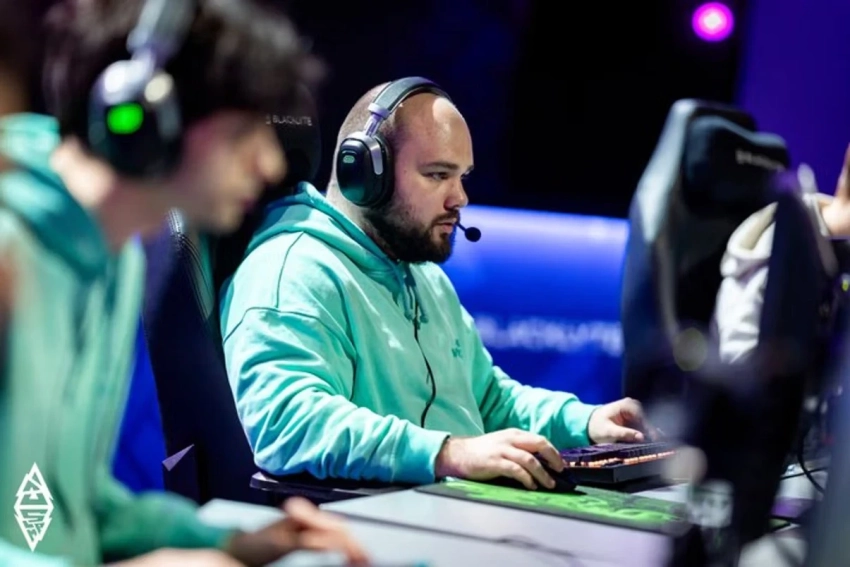 Мидер команды PARIVISION по Dota 2 признался, что пришел в нее из World of Warcraft