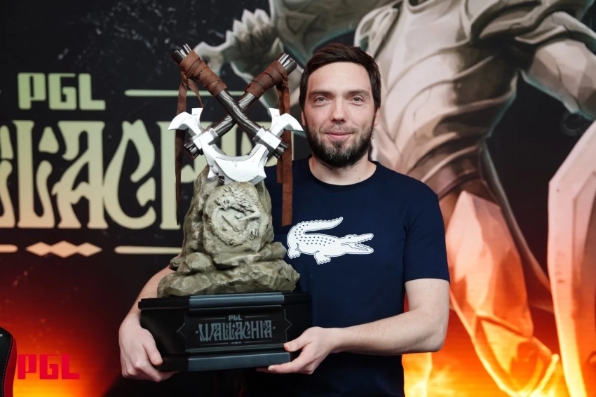 Тренер Spirit по Dota 2 назвал способы попасть в киберспорт и раскритиковал рынок труда